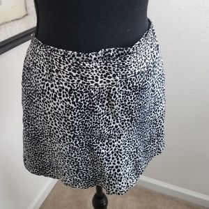 Counterparts / Cheetah Print Shorts / Black-White